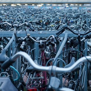 Dürfen Fahrräder auf Autostellplätzen parken?